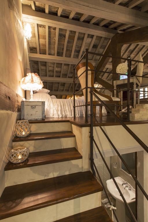 Le Bifore コルトーナ 部屋 写真