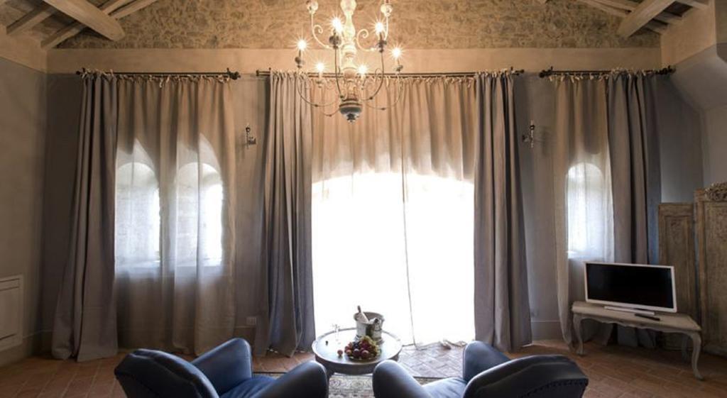 Le Bifore コルトーナ 部屋 写真